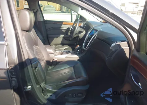 2016 Cadillac Srx Luxury Collection z USA, uszkodzony, nr VIN 3GYFNBE36GS540802